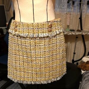 Walter Baker Elegant Tweed Pencil Skirt with Fringe Detail